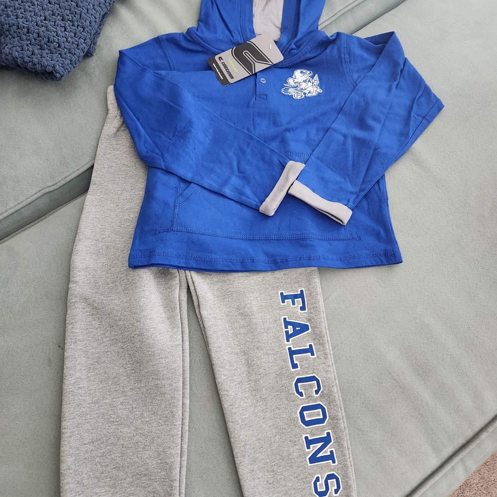 Colosseum Kids Blue and Gray Sweatpants Set